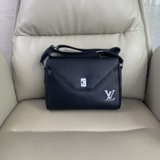 Mens Louis Vuitton Satchel Bags